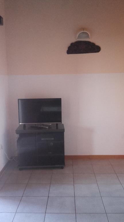 Corry 1 Daire Ravni Dış mekan fotoğraf
